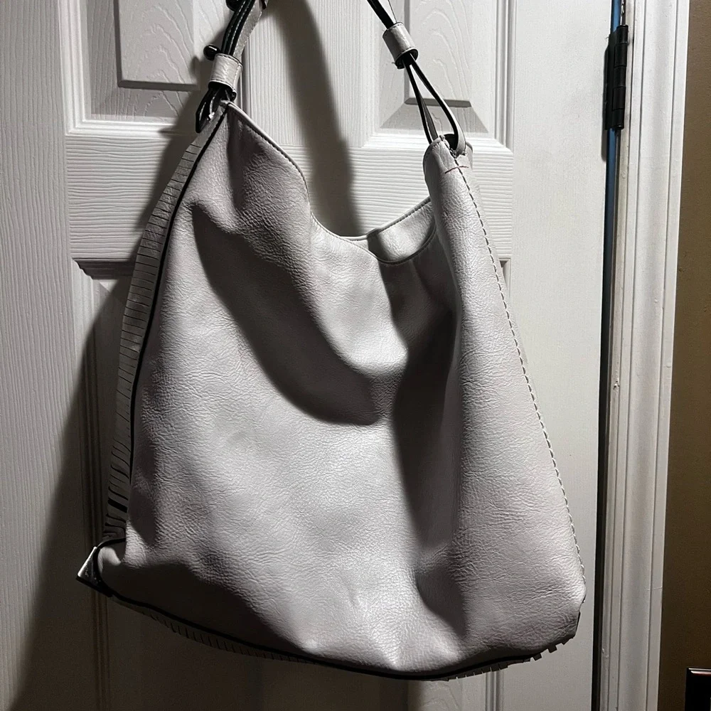 Beautiful white bag from Zara